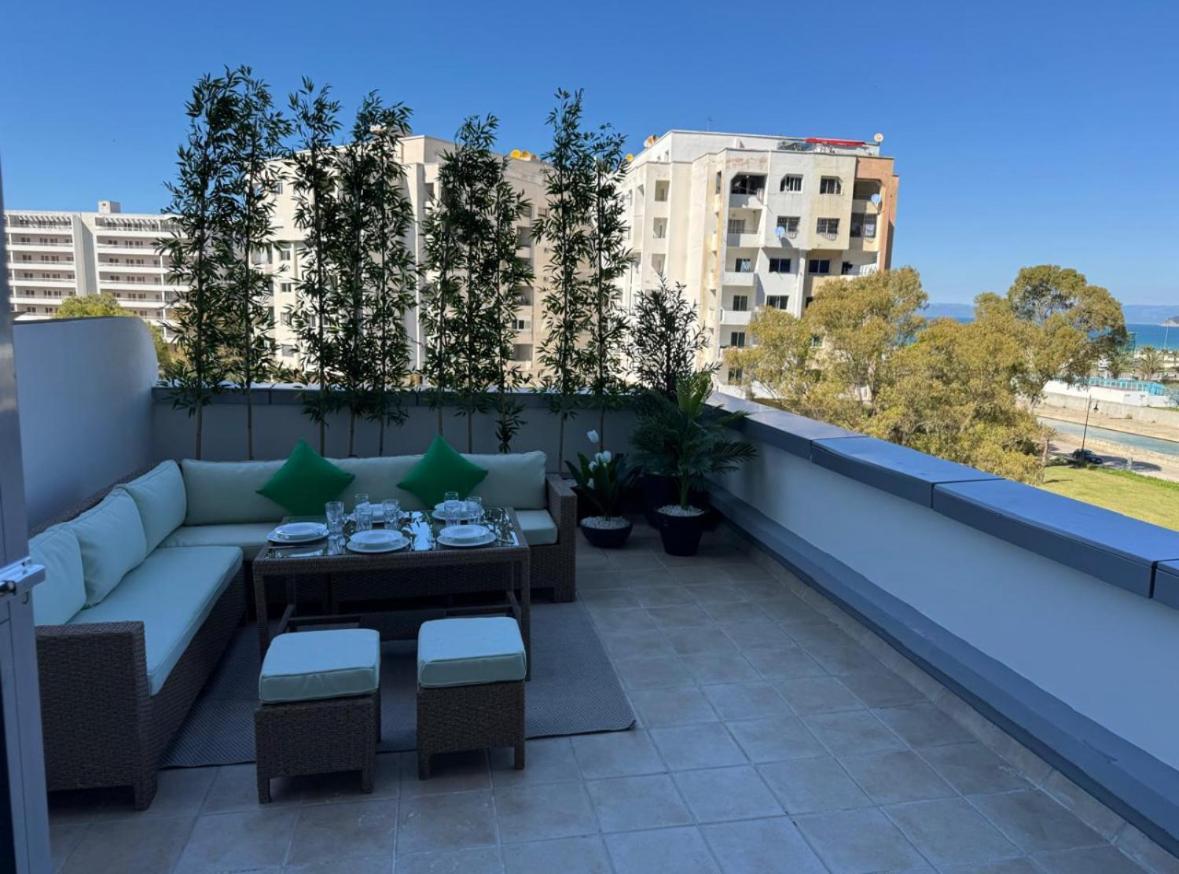 Haut Standing Beach Apartment Tanger Exterior foto